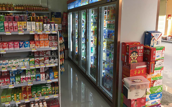 五門飲料柜